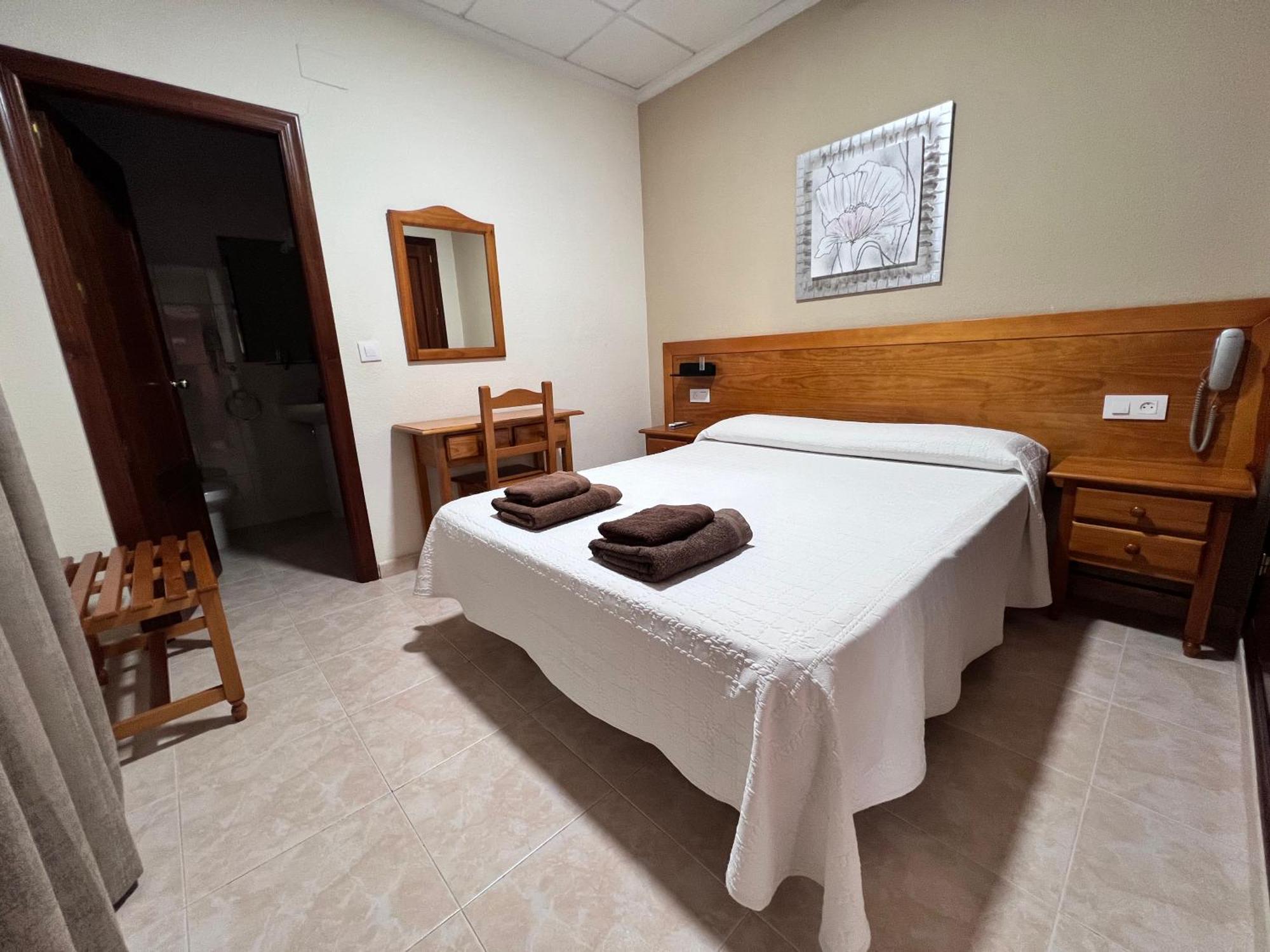 Hotel Don Juan Puente de Génave エクステリア 写真