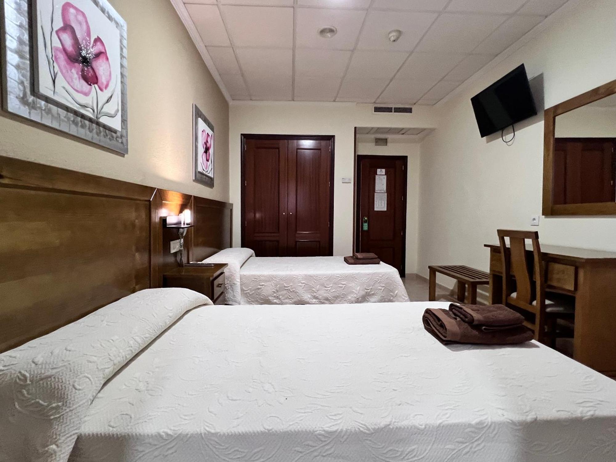 Hotel Don Juan Puente de Génave エクステリア 写真